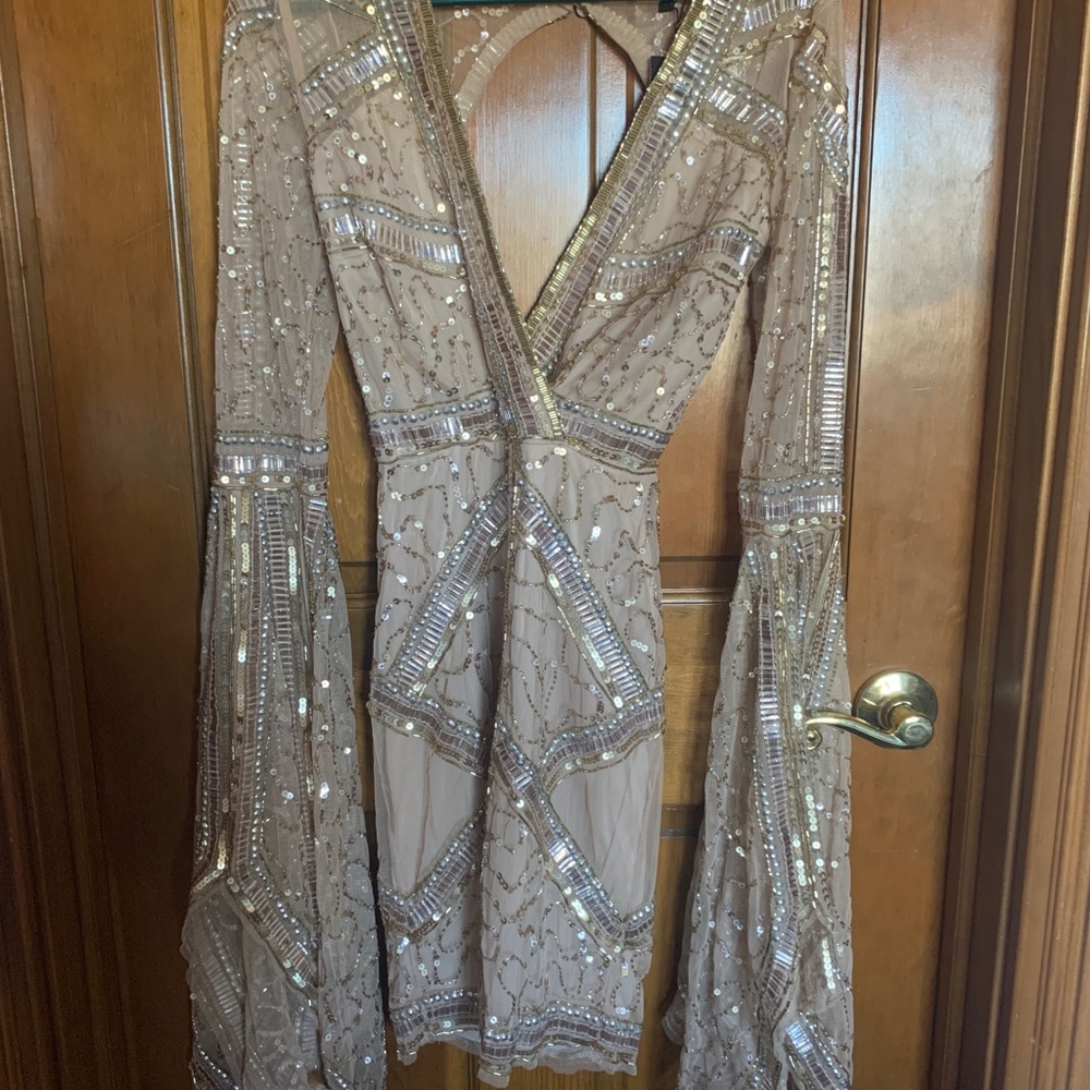 Embellished bodycon dress - Picture 3 of 6